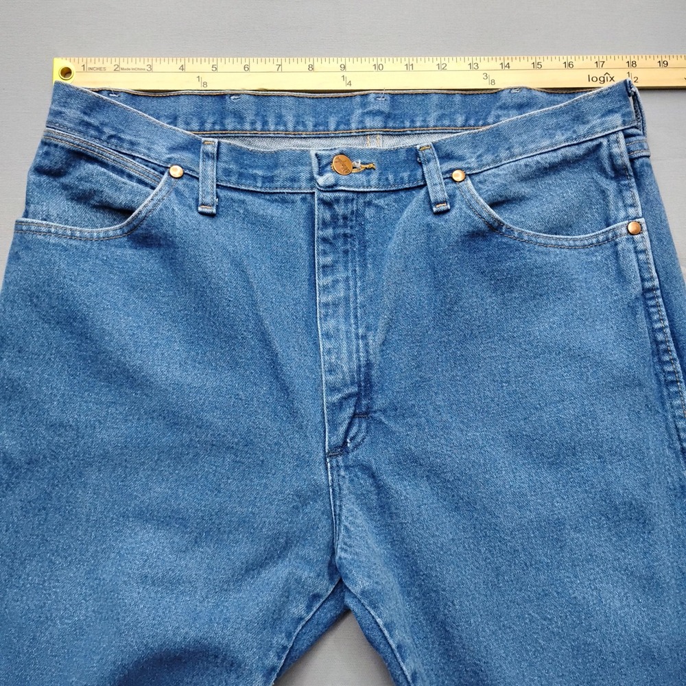 Wrangler Cowboy Cut Regular Fit Jeans Mens 36x34 Medium Wash Denim 1013MWZPW - Picture 8 of 8